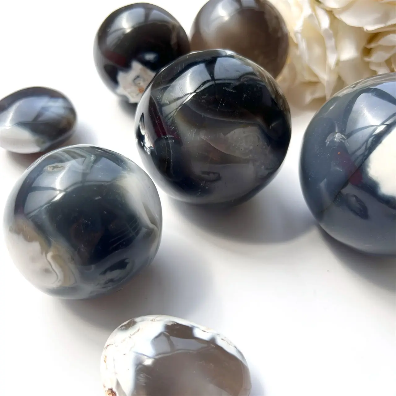 Bola de agate branca azul natural, pedra de cura de cristal colorida para esfera orca