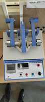 Testeur d'abrasion rotatif à double tête, machine d'essai d'abrasion avec compteur numérique de régime pour l'inspection des matériaux en laboratoire et les tests de résistance à l'usure