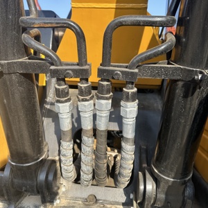 13.5Ton Well Maintained Used Sany SY135 Middle Original Excavator with good condition and performance in stock for sale - Product Image 6