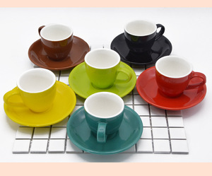 China Luxury Mugs Set For Cafe Multi-Color Ceramic Coffee Cup And Saucer Sets