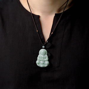 Pendentif en jade naturel de Guanyin du Myanmar, style chinois, design original, cadeau avec certificat d'évaluation GY31 - Product Image 4