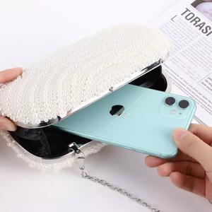 Pochette haut de gamme élégante irisée perle plissée conception soirée sac pour femme pour la fête Date Walk - Product Image 6