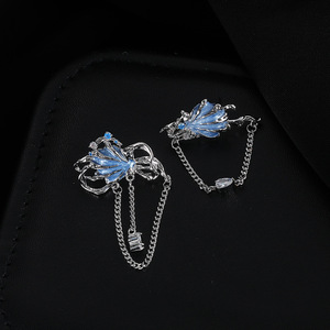 <span class=keywords><strong>Orecchini</strong></span> di lusso leggeri di personalità della moda S925 <span class=keywords><strong>orecchini</strong></span> in ottone con perno in argento Sterling collana con <span class=keywords><strong>orecchini</strong></span> di <span class=keywords><strong>perle</strong></span> di zirconi blu per le donne - Product Image 4