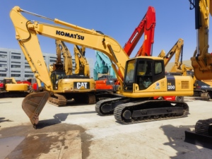 Excavatrices hydrauliques PC200-7 utilisées de chenille de KOMATSU pleine histoire de service de capacité de 20 tonnes pour la construction - Product Image 6