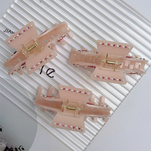 Dernière Offre Spéciale queue de cheval épissage pince à griffes personnalisée mignon acétate châteaux et étoiles acétate de cellulose griffe de cheveux - Product Image 5