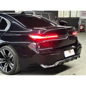 Kit carrosserie M Sport pour BMW Série 7 G70 2023 – Nouveaux pare-chocs avant/arrière et feux antibrouillard à fixation directe pour amélioration automobile - Product Image 5