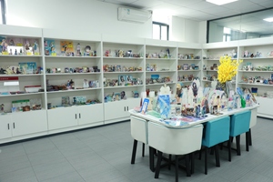 Phong cách Anime, tối giản, thời trang, tùy biến, dễ thương Acrylic tóc Tie với long lanh và sequins, thiết kế trái tim. - Product Image 3