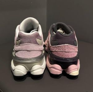 Chaussures de course pour hommes de haute qualité, chaussures de créateur de luxe, chaussures de sport tendance, nouvelles chaussures de marche antidérapantes 9060 roses - Product Image 4