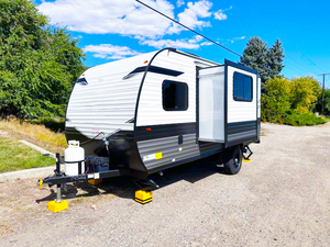 2023 Australian Standard <strong>Teardrop</strong> <strong>Camper</strong> Trailer <strong>Popular</strong> Mini Caravan for Outdoor Camping Family Friendly RV for Travel - Product Image 2