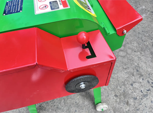 Chất Lượng Cao Cỏ Shredder Hay Chopper Mini <span class=keywords><strong>Chaff</strong></span> Máy Cắt Gia Súc Thức Ăn Chế Biến Cỏ <span class=keywords><strong>Cutter</strong></span> <span class=keywords><strong>ensilage</strong></span> Máy - Product Image 6