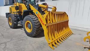 Changlin, fabricant OEM, petit tracteur, chargeuse sur pneus 97 kW, chargeuse frontale de 3 tonnes, excavatrice - Product Image 4