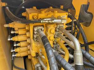 Excavadora usada de Komatsu, excavadora de 20 toneladas de Komatsu de alta calidad a la venta - Product Image 5