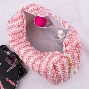 Bolsa Organizadora de Cosméticos de Algodón Acolchada, Portátil, Personalizada, de Gran Capacidad, Ligera y Ecológica, con Estampado de Bloques, Cierre y Borla - Product Image 5