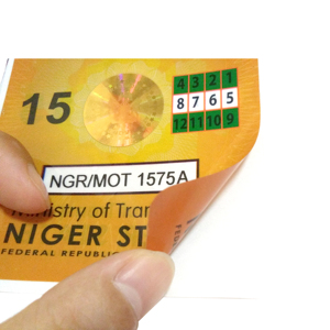 <span class=keywords><strong>Etiqueta</strong></span> engomada impermeable del holograma de la ventana del <span class=keywords><strong>coche</strong></span> del lado delantero Etiquetas de embalaje Premium - Product Image 2