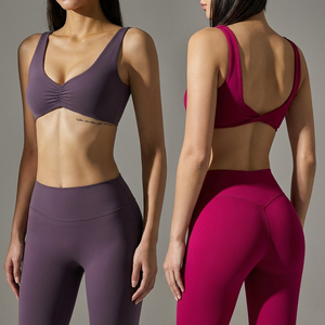 Soutien-gorge de sport SHELL le plus vendu, à faible MOQ, froncé à l'avant, avec coussinets amovibles, <span class=keywords><strong>dos</strong></span> <span class=keywords><strong>nu</strong></span>, décolleté en V profond, séchage rapide, confortable, pour gym et yoga - Product Image 1