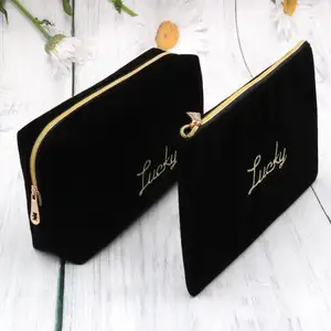 Borsa cosmetica professionale da viaggio con chiusura a cerniera per borsa per trucco di bellezza personalizzata OEM nera con Logo ricamato