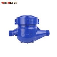 Compteur d'eau mécanique en plastique à prix abordable, conception professionnelle, type multi-jets DN20 3/4 pouce avec protection IP68, pour eau froide