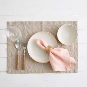 Manteles Individuales de Lino de Peso Medio con Textura de Tejido Denso para Compradores de Restaurantes en Proyectos de Hostelería - Product Image 1