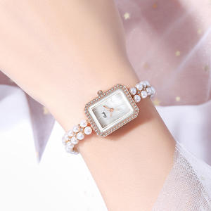 Reloj de moda de lujo para mujer, pulsera de perlas diaria, esfera cuadrada de diamante, reloj de cuarzo pequeño - Product Image 5