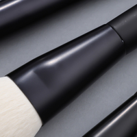 Ensemble de pinceaux de maquillage de voyage Portable 18 pièces Odm/Oem manche en bois personnalisé poils cosmétiques écologiques pinceaux pour les yeux de précision