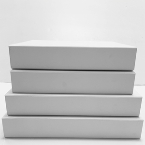 Logo tùy chỉnh Hộp quà tặng giấy trắng cho trang sức nước hoa quần áo & xem cán bóng với thiết kế in đóng cửa từ tính - Product Image 3