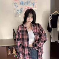 Camisa a cuadros estilo coreano para mujer, oversize, de manga larga, con botones, estilo casual urbano, blusa holgada con hombros caídos, diseño vintage a cuadros en la parte delantera.