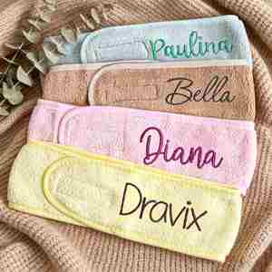 Bandeau ajustable en microfibre personnalisé pour le lavage du visage, le spa, le maquillage – Idéal pour les demoiselles d'honneur et les fêtes - Product Image 1