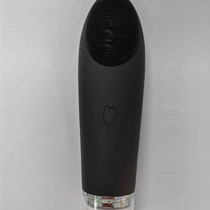 Appareil de soin de la peau, brosse nettoyante pour le visage en silicone souple imperméable, masseur facial électrique avec boîte magnétique personnalisée - Product Image 5