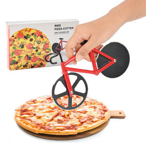 Cortador de Pizza con Forma de Bicicleta, de Acero Inoxidable, con Doble Rueda, en Caja Roja, para Facilitar la Cocina - Product Image 1