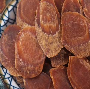 Racines de ginseng coréen Panax séchées en tranches de 6 ans de <span class=keywords><strong>la</strong></span> <span class=keywords><strong>montagne</strong></span> de Changbai pour les herbes - Product Image 4