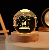 Astronaute moderne Design 3D LED système solaire veilleuse boule de cristal lumineuse lune à piles maison chambre décor mère