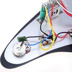 ชุดแผ่นป้องกันกีตาร์ไฟฟ้าแบบมีสายพร้อมติดตั้ง (Prewired) รุ่น Sractah Plate Set <span class=keywords><strong>SSH</strong></span> พร้อมปิ๊กอัพเซรามิกแบบไร้เสียงรบกวน สำหรับกีตาร์ไฟฟ้า ST - Product Image 3