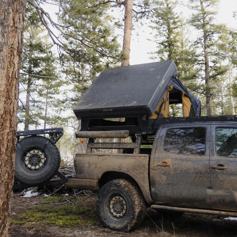 4人用軽量4x4オフロードキャンピングカーキャンプアルミニウムハイキャンプルーフテント