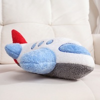Vente en gros de jouets en peluche personnalisés sur le thème des véhicules (voiture, avion, ambulance, excavatrice, camion de pompiers, train), poupées en peluche, cadeaux en peluche douce, OEM ODM