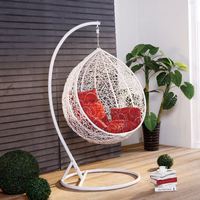 Balançoire d'intérieur en rotin avec double œuf et corde de canne en rotin chaise suspendue avec support en métal