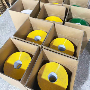 Cinta de Señalización de Piso de PVC Resistente al Agua y Adhesiva, Cinta de Identificación de Seguridad Multicolor para Uso en Almacenes y Fábricas - Product Image 6