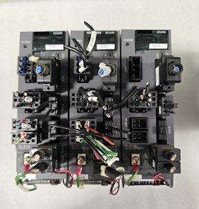 Unidad MR-J3W-22B Usada en Buen Estado MR-J3W-22B Unidad MR-J3W-22B Usada en Buen Estado MR-J3W-22B - Product Image 1