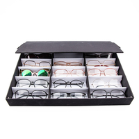 Logo personnalisé grand 18 grilles optique lunettes de soleil présentoir conseil panneau organisateur vitrine pour présentoirs de lunettes