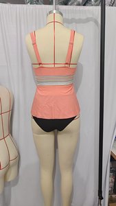Fabricante personalizado Bikini Oem Odm Sexy con cuello en V Falda Triángulo High-WiST Arrugas Dos piezas Ropa de playa Traje de baño Mujeres Traje de baño - Product Image 6