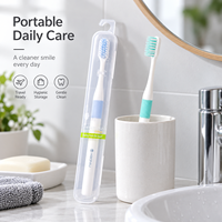 Brosse à dents manuelle portable pour adultes OEM & ODM, poils souples de 0,15 mm, brosse à dents de voyage avec étui pour usage quotidien à la maison et à l'hôtel