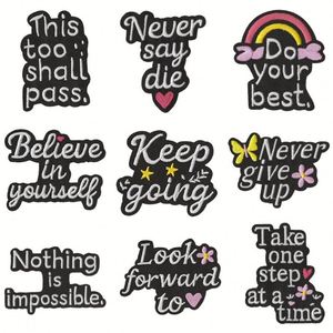 Nouveau Patch thermocollant noir avec broderie anglaise de lettres et mots motivants pour la décoration de vêtements et de pantalons - Product Image 3