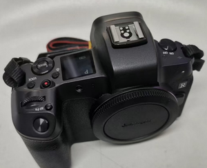 กล้องดิจิตอล RF EO-S กล้องดิจิทัล4K ประสิทธิภาพสูงฟูลเฟรมมือสอง - Product Image 3