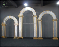 Arche de mariage 3D en métal avec membrane blanche et structure dorée, support de piliers pour décoration de mariage