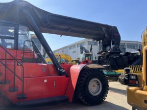 Chariot élévateur électrique conteneurisateur SRSC45C30 SRSC45H 45 tonnes d'occasion avec garantie d'un an, moteur et pompe inclus - Product Image 6