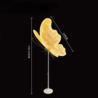 Lampe sur pied LED papillon en maille dorée pour allée de mariage, éclairage de chemin, décoration de scène et d'événements