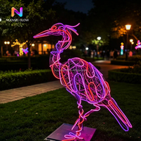 Sculpture lumineuse 3D NUOWEI GLOWZ en forme de héron, LED à changement de couleur, étanche, en fer forgé, pour zoo, jardin botanique, parc à thème, Noël nocturne