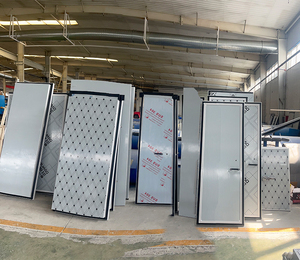 <span class=keywords><strong>Puerta</strong></span> Enrollable Aislada de Acero Galvanizado con Panel Sándwich de PU de 100mm/150mm de Espesor para Almacenamiento en Cámaras Frigoríficas, Diseño Industrial Moderno - Product Image 6