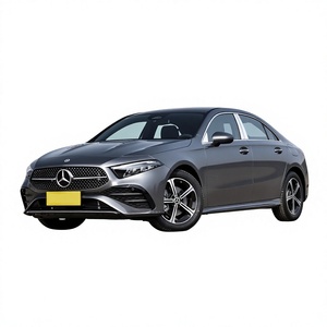 Mercedes Benz <span class=keywords><strong>Clase</strong></span> <span class=keywords><strong>A</strong></span> 2022 A180 L Sport Sedán <span class=keywords><strong>de</strong></span> <span class=keywords><strong>Segunda</strong></span> <span class=keywords><strong>Mano</strong></span>, Volante <span class=keywords><strong>a</strong></span> la Izquierda, Vehículo <span class=keywords><strong>de</strong></span> Gasolina en Buenas Condiciones para Exportación - Product Image 1
