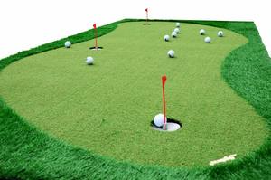 <span class=keywords><strong>Gazon</strong></span> <span class=keywords><strong>synthétique</strong></span> artificiel durable à haute densité et anti-âge avec caoutchouc pour le <span class=keywords><strong>golf</strong></span>, le putting green et l'aménagement paysager - Product Image 2