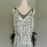 Robe de danse latine argentée à franges pour femmes, costume de performance de danse de salon pour enfants, tenue de scène pour bar et club avec accents de plumes noires
